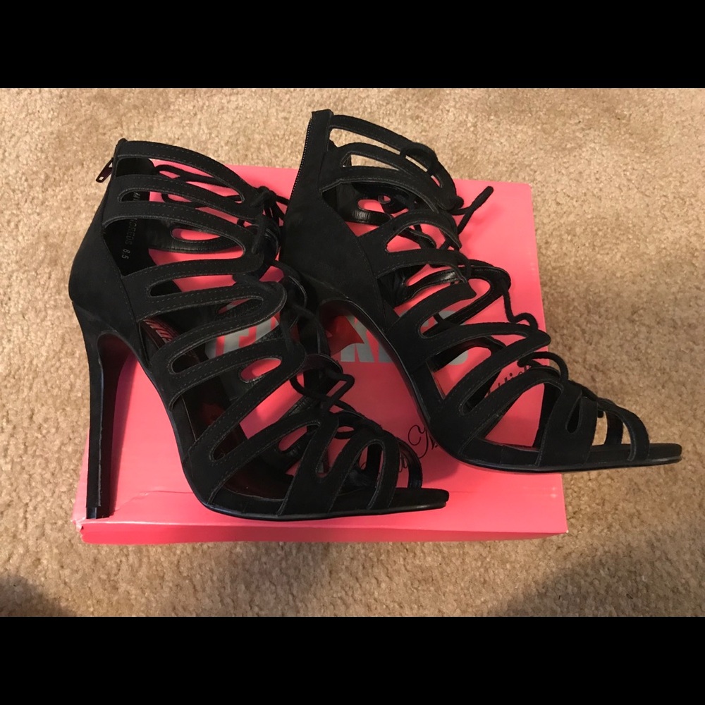 Brand new laced heels